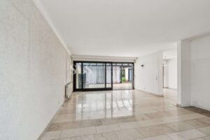 Wohnzimmer Ansicht 2