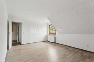 Schlafzimmer DG