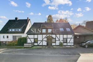 Straßenansicht