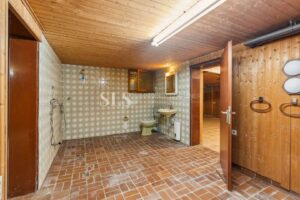 Dusche Keller