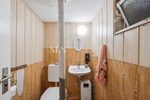 Nr. 8, Hinterhaus Gäste-WC