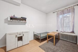 Nr. 8, 2. OG Kinderzimmer III