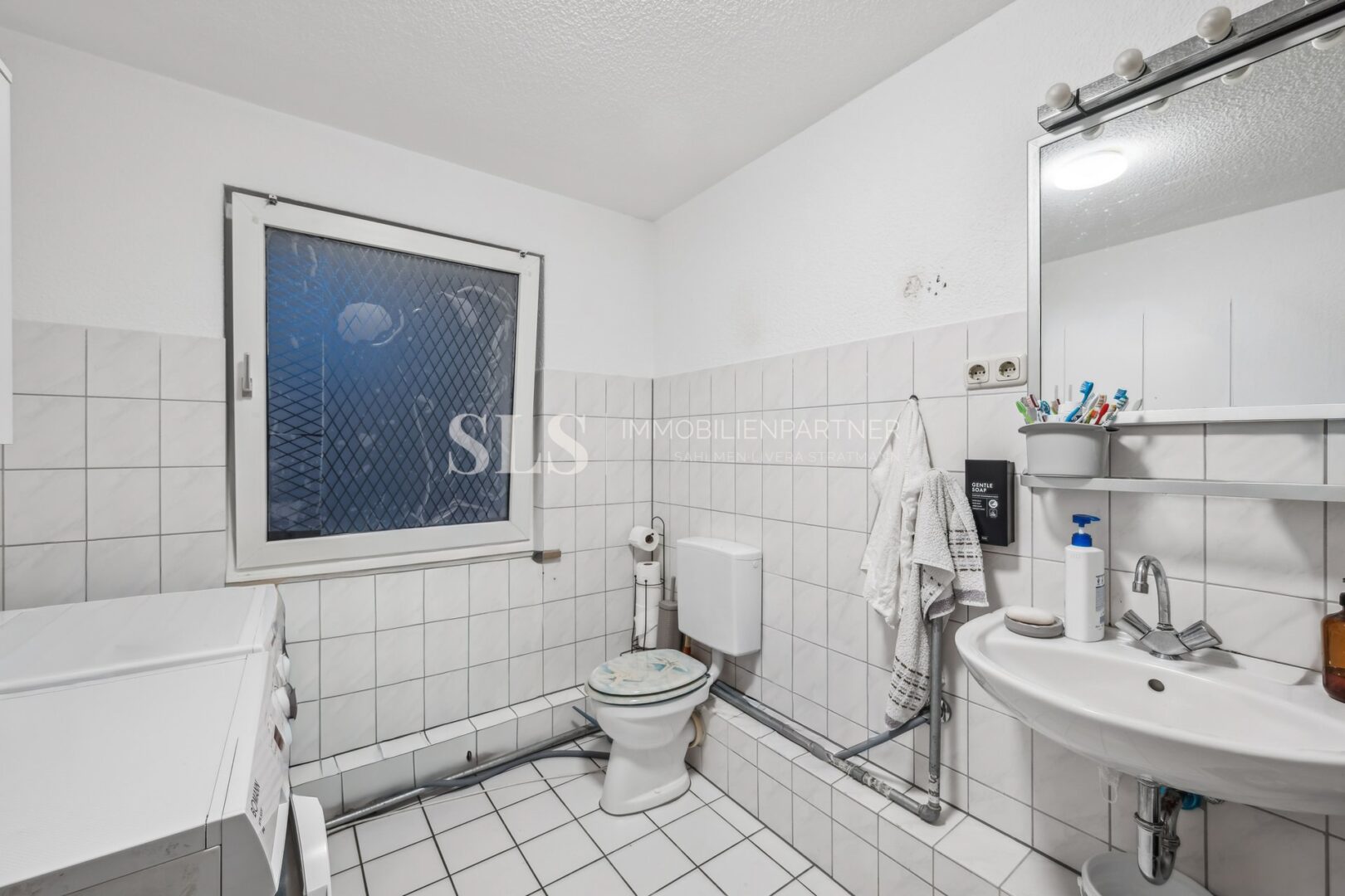 Nr. 8, Hinterhaus Badezimmer