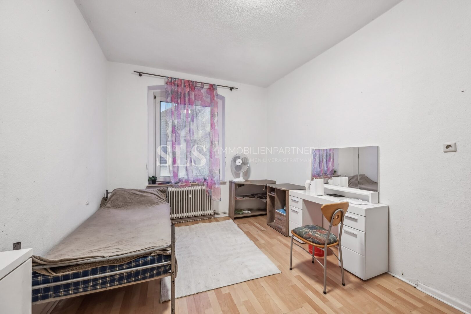 Nr. 8, 2. OG Kinderzimmer II