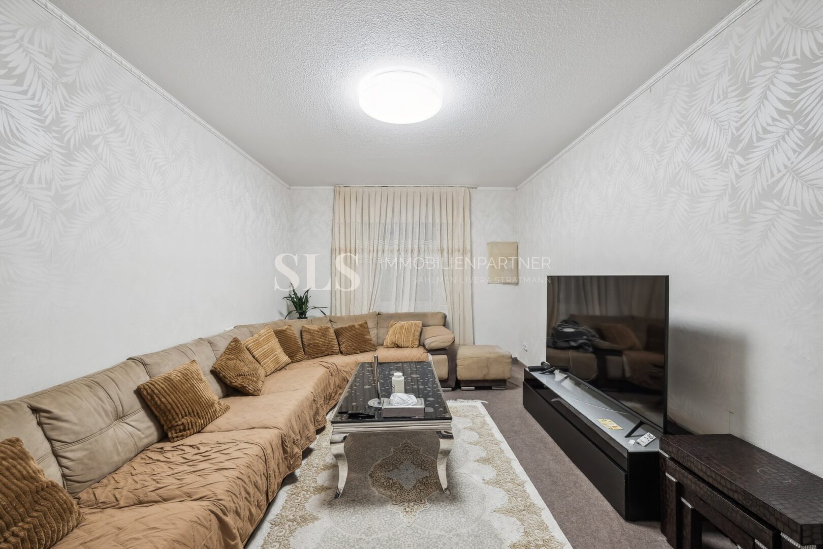 Nr. 8, Hinterhaus Wohnzimmer