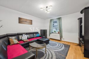 Nr. 8, 1. OG Wohnzimmer