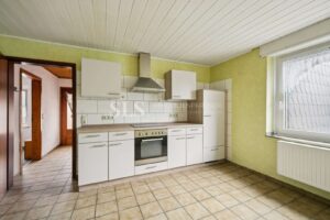 Küche (EBK nicht enthalten)