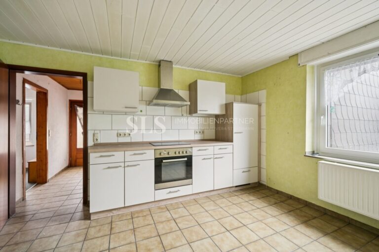 Küche (EBK nicht enthalten)