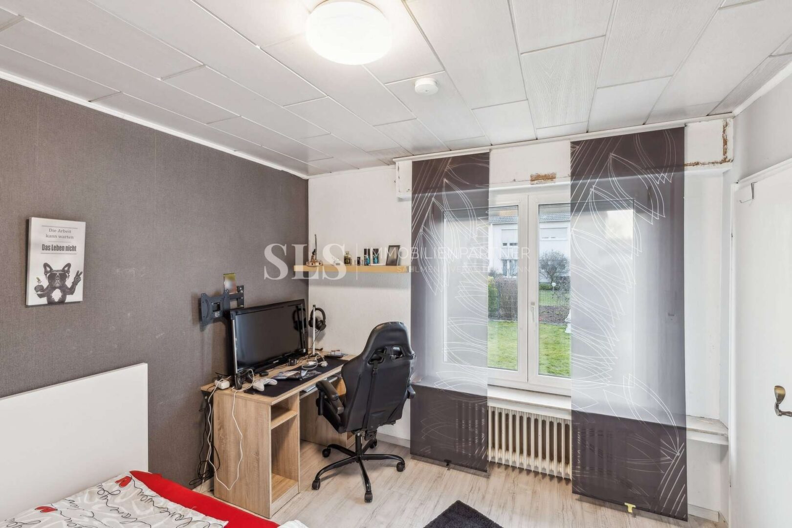 Schlafzimmer 1 EG - b