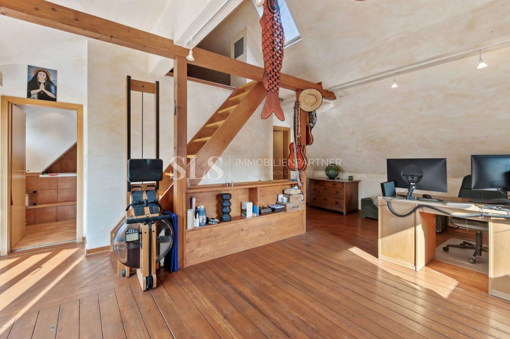 Altbau DG
