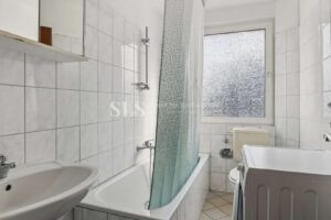 57 DG links - Badezimmer