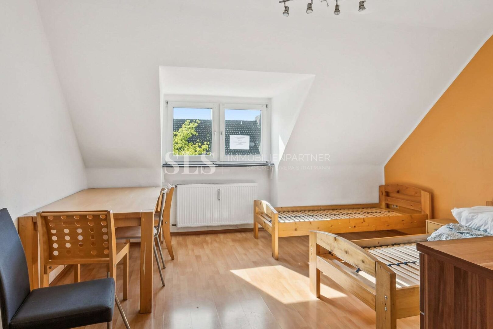 57 DG links - Wohnzimmer