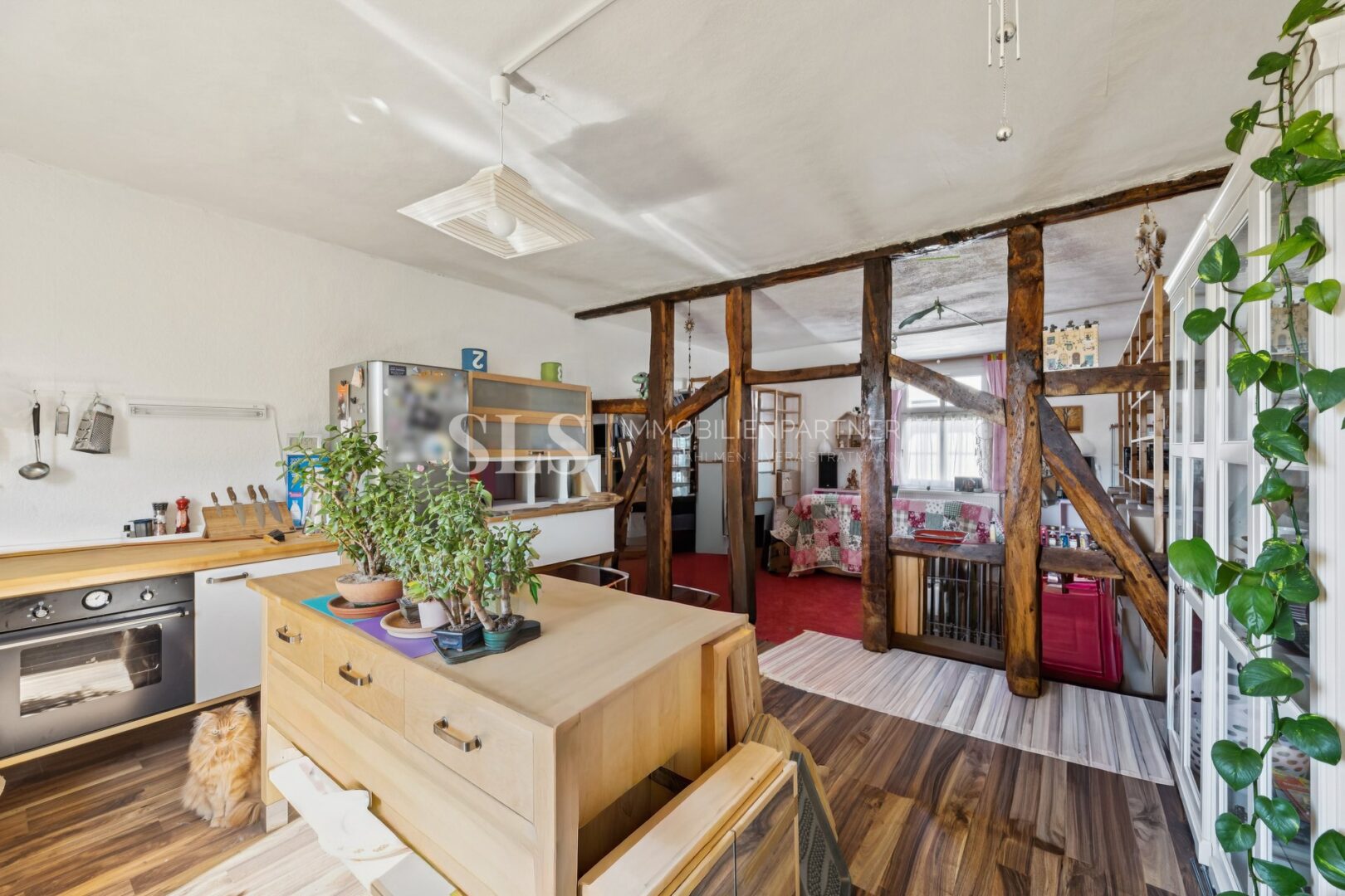 Küche und Wohnbereich OG