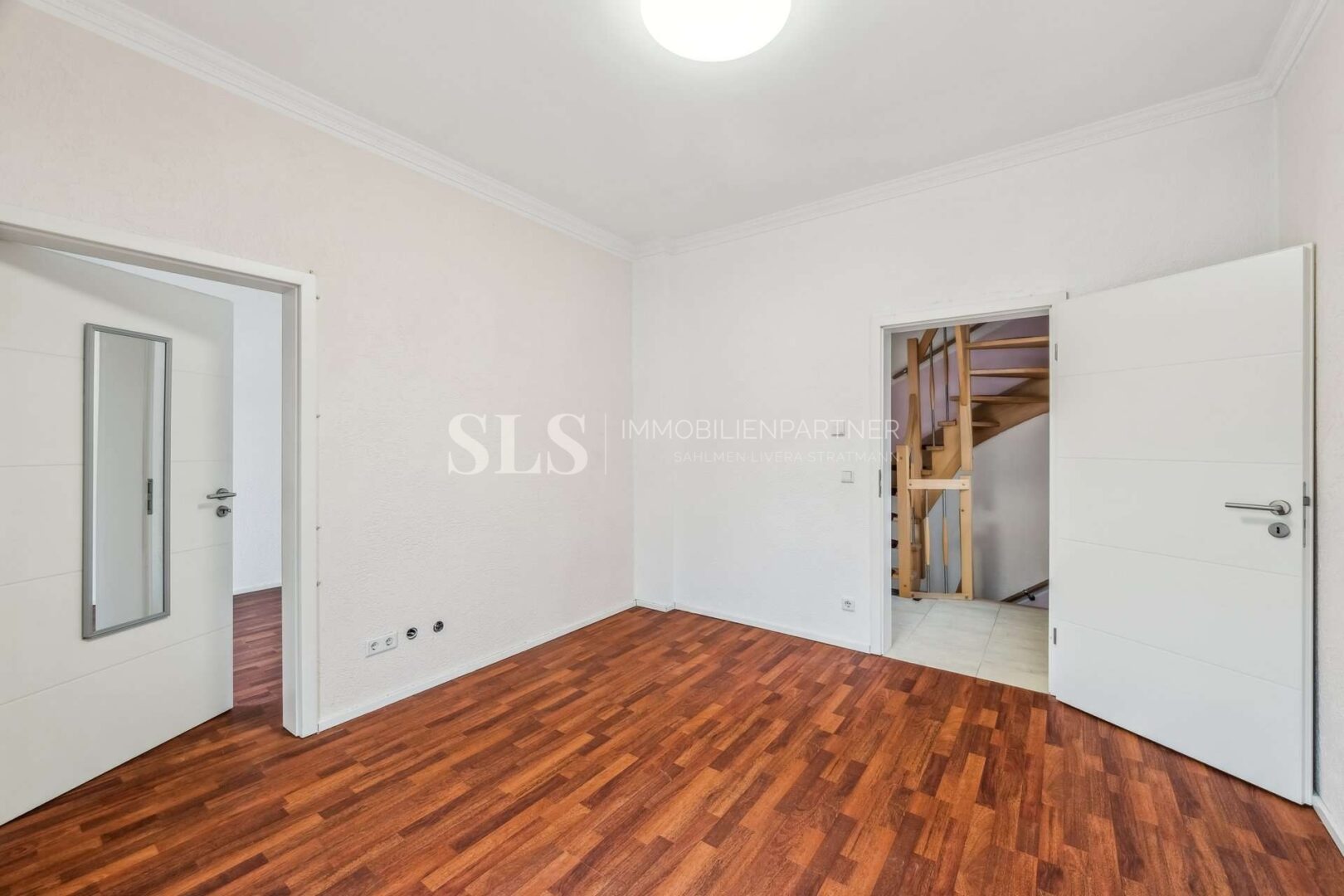 Ankleide/Arbeitszimmer