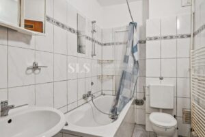 59 EG links - Badezimmer