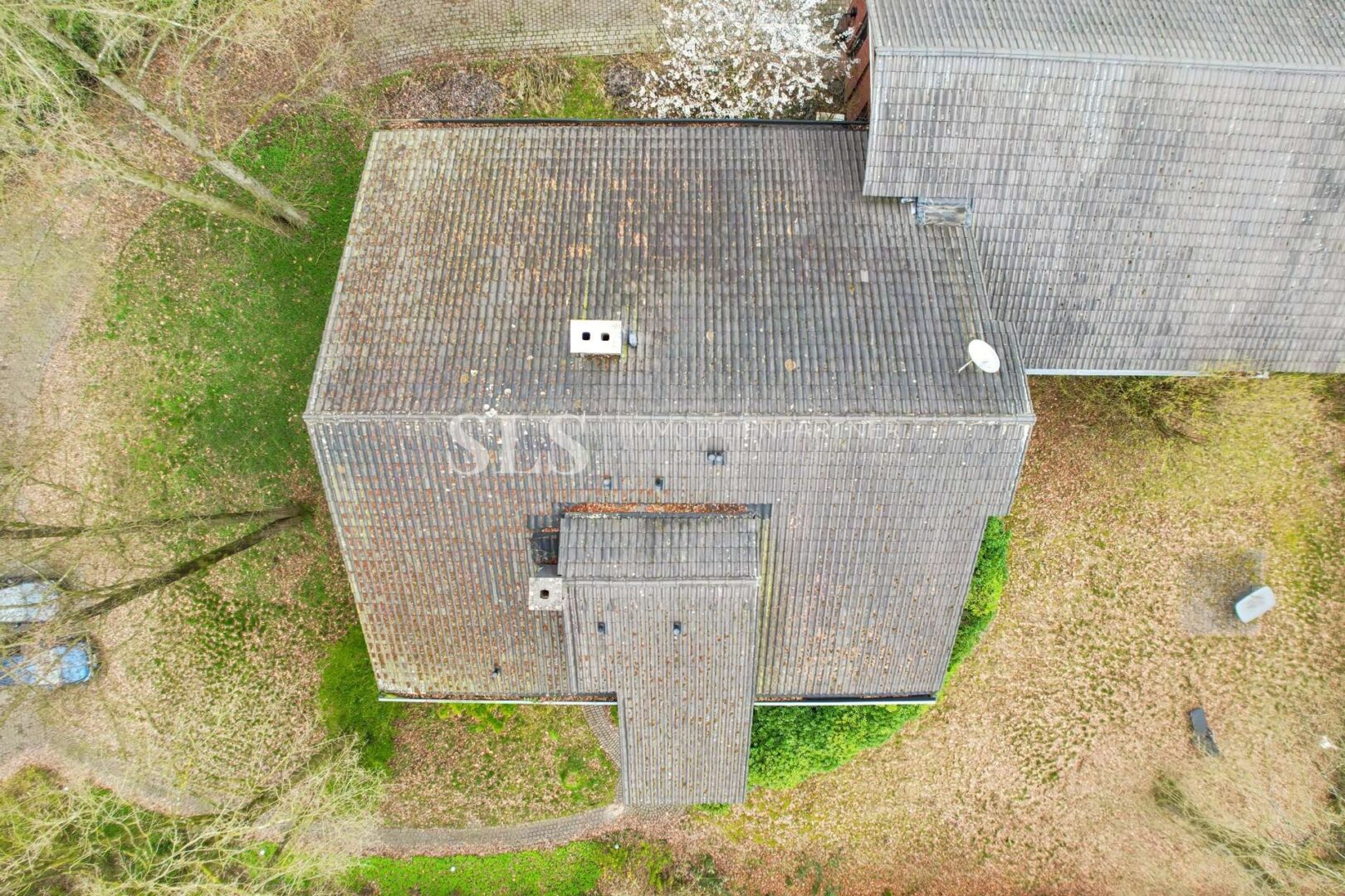 Dachansicht Wohnhaus