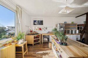 Küche und Wohnbereich OG