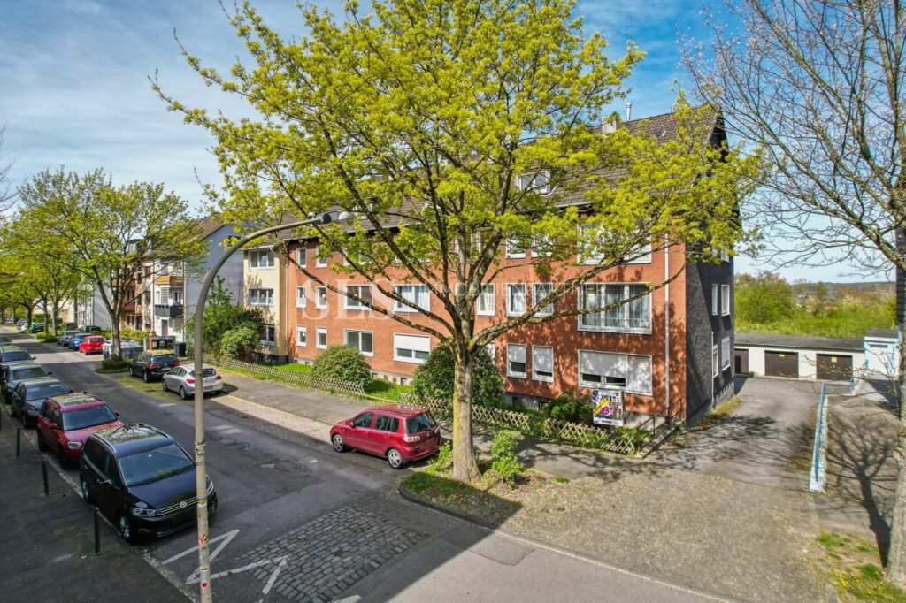 Straßenansicht