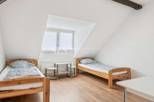 59 DG links - Schlafzimmer