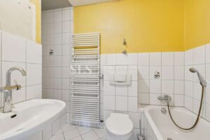 Badezimmer 2. OG
