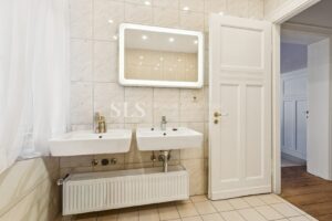 Badezimmer 1.OG