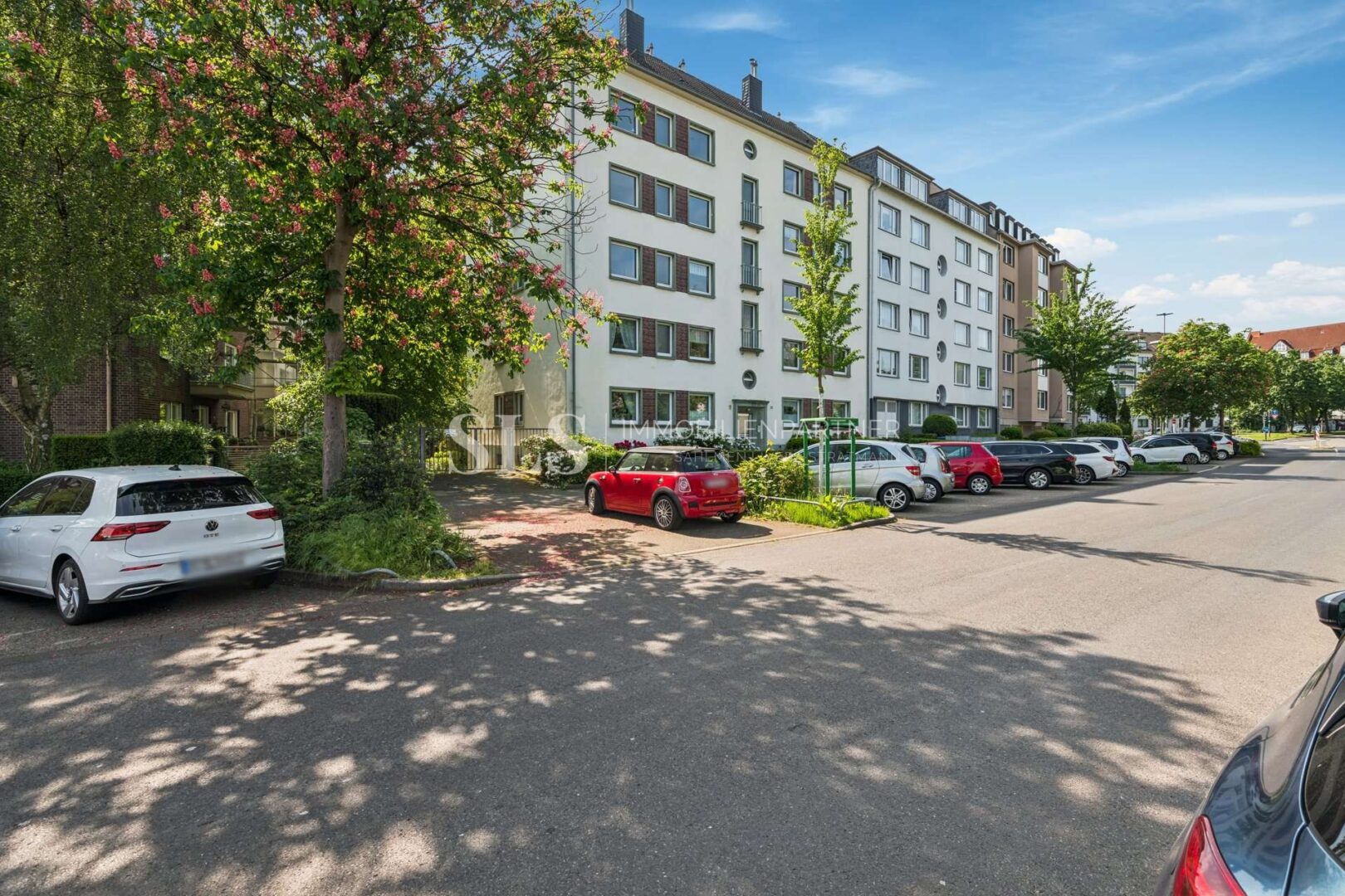 Straßenansicht