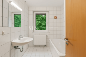 Badezimmer - (KI generiert)
