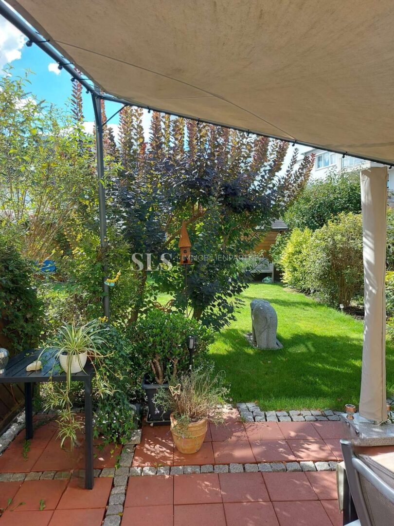 Terrasse im Sommer