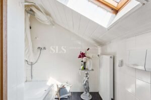 Badezimmer DG