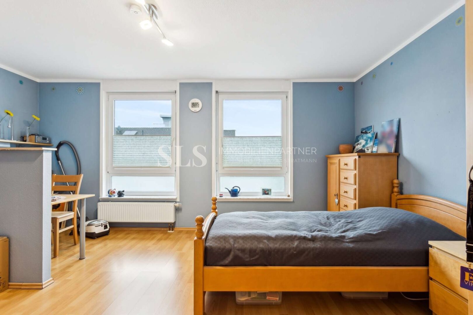 Schlafzimmer 2
