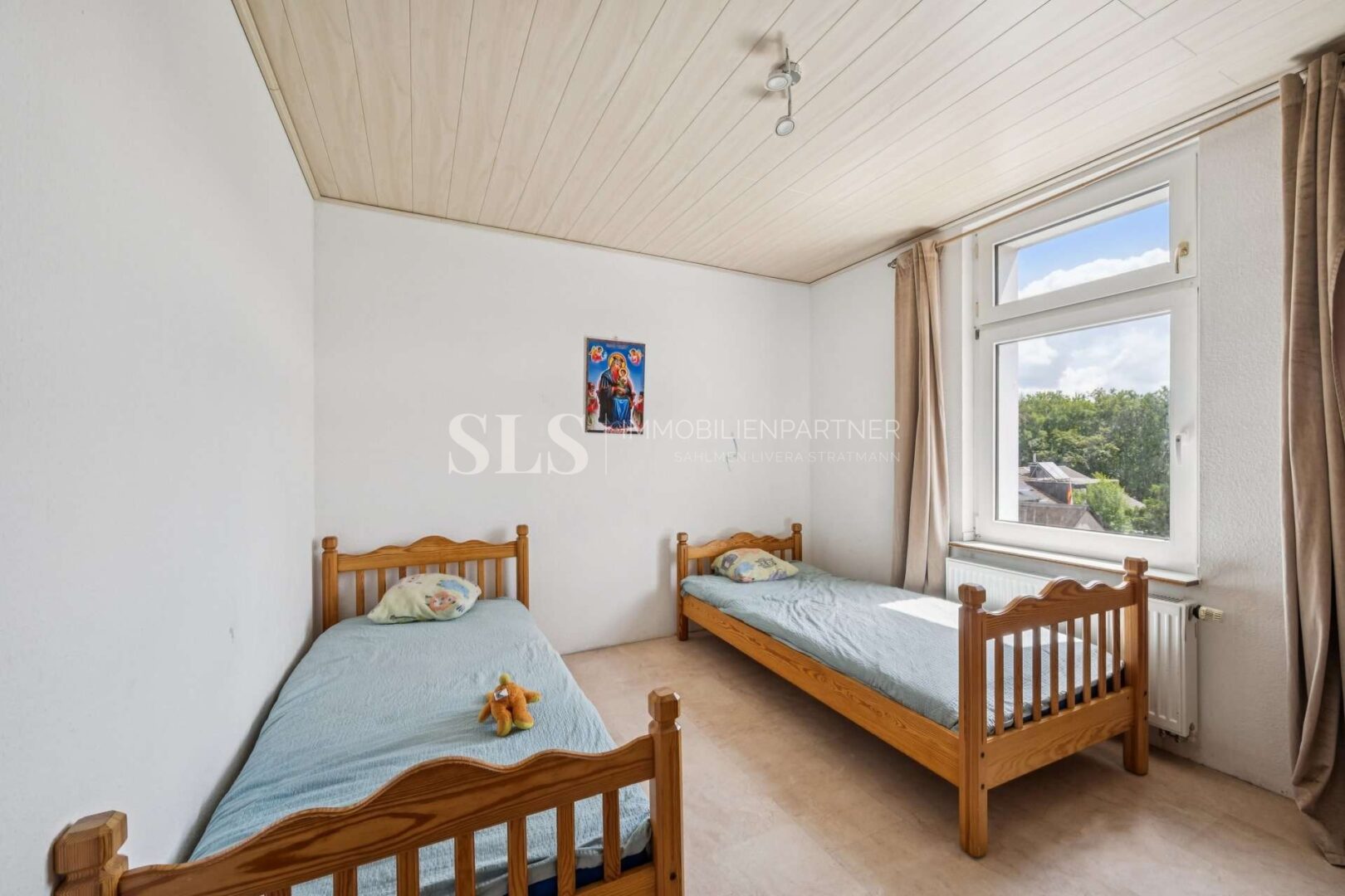 Kinderzimmer EG
