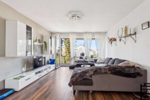 Wohnzimmer OG