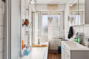 Badezimmer OG