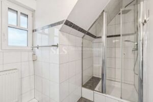 Badezimmer I