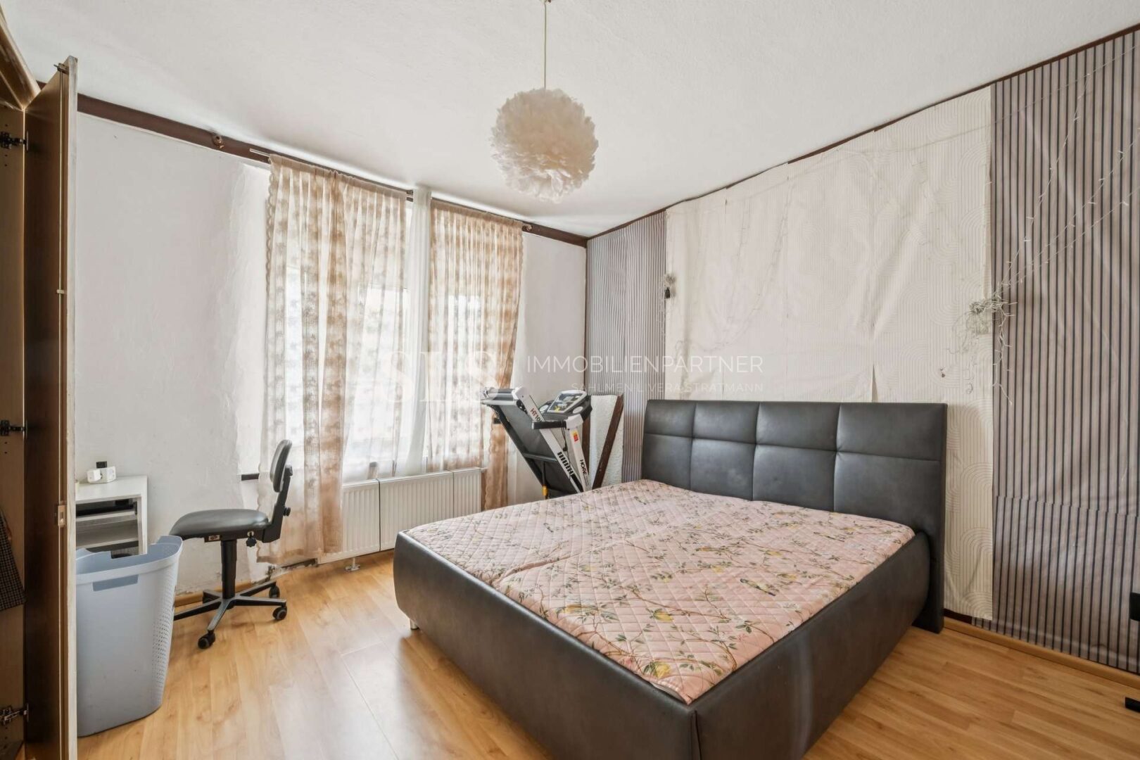 Schlafzimmer EG