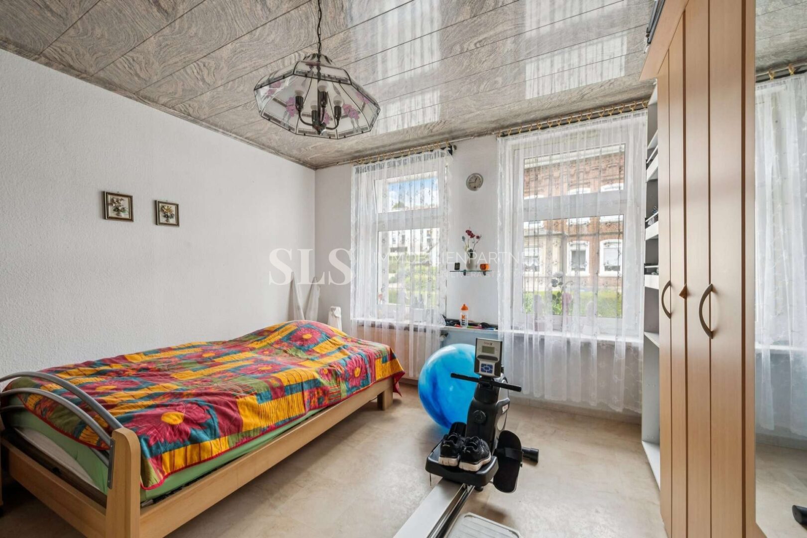 Schlafzimmer 1. OG