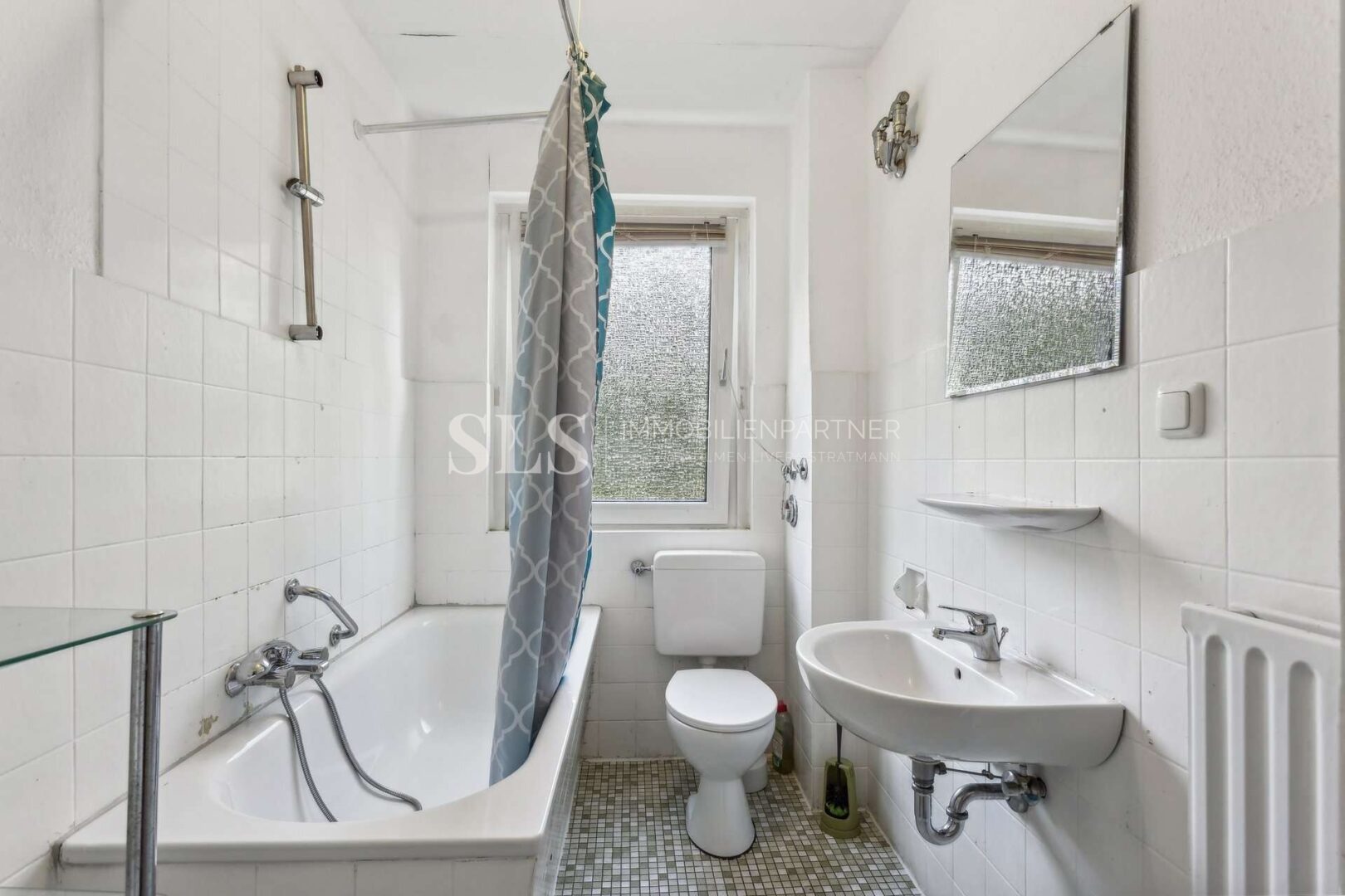 OG rechts Badezimmer