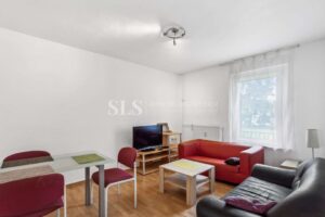 OG links Wohnzimmer