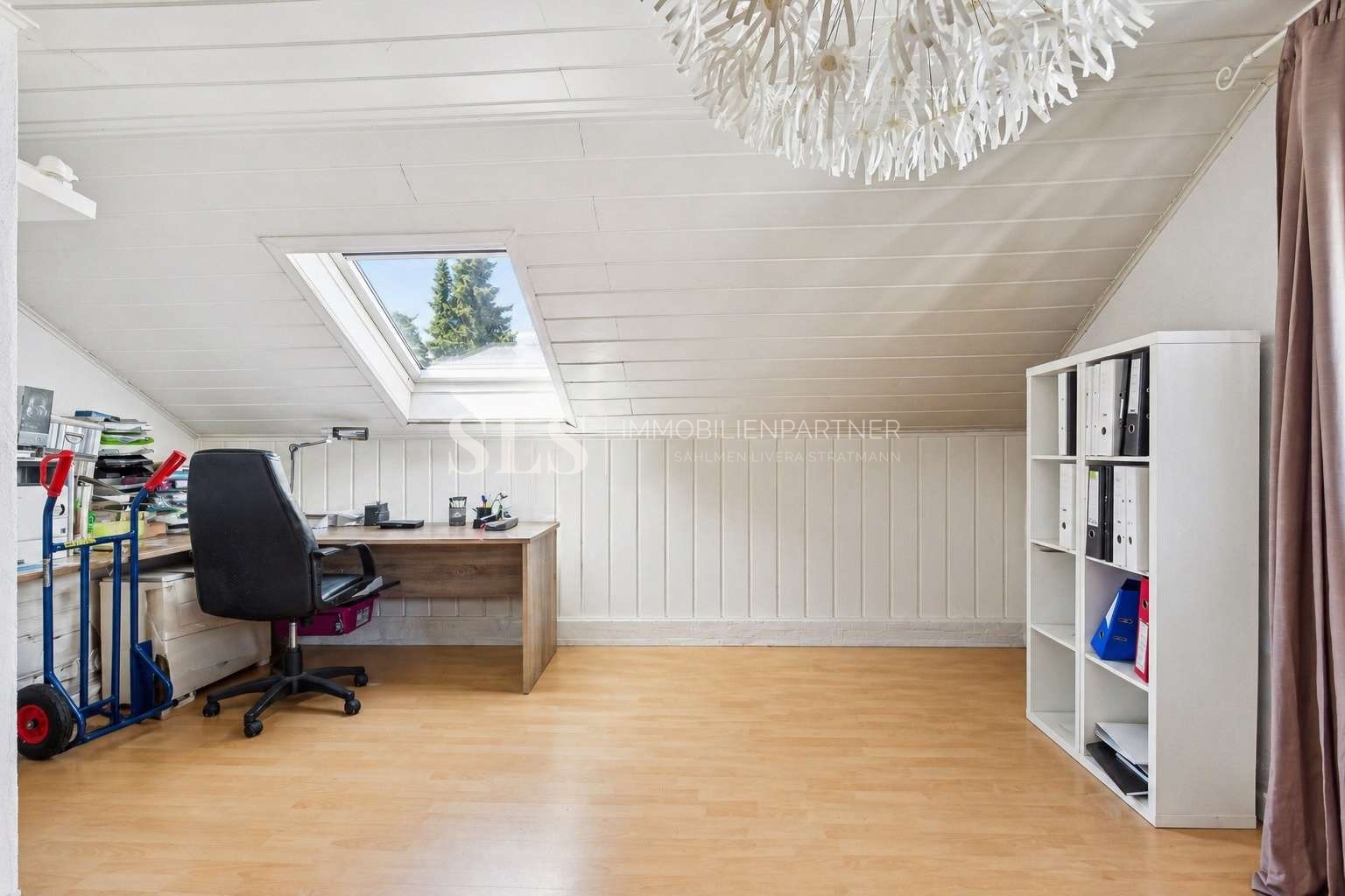 Wohnzimmer DG