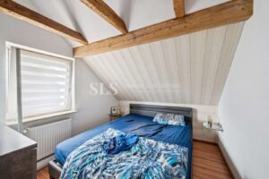 Schlafzimmer DG