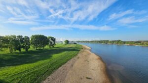 10 min vom Rhein