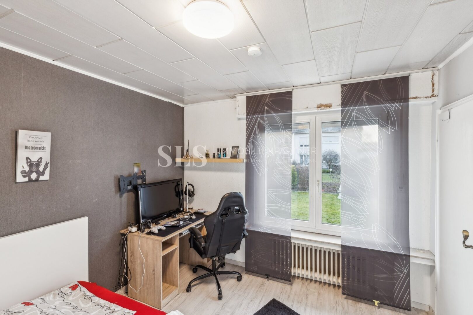 Schlafzimmer 1 EG - b