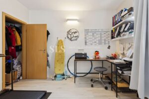 Arbeitszimmer 1.OG