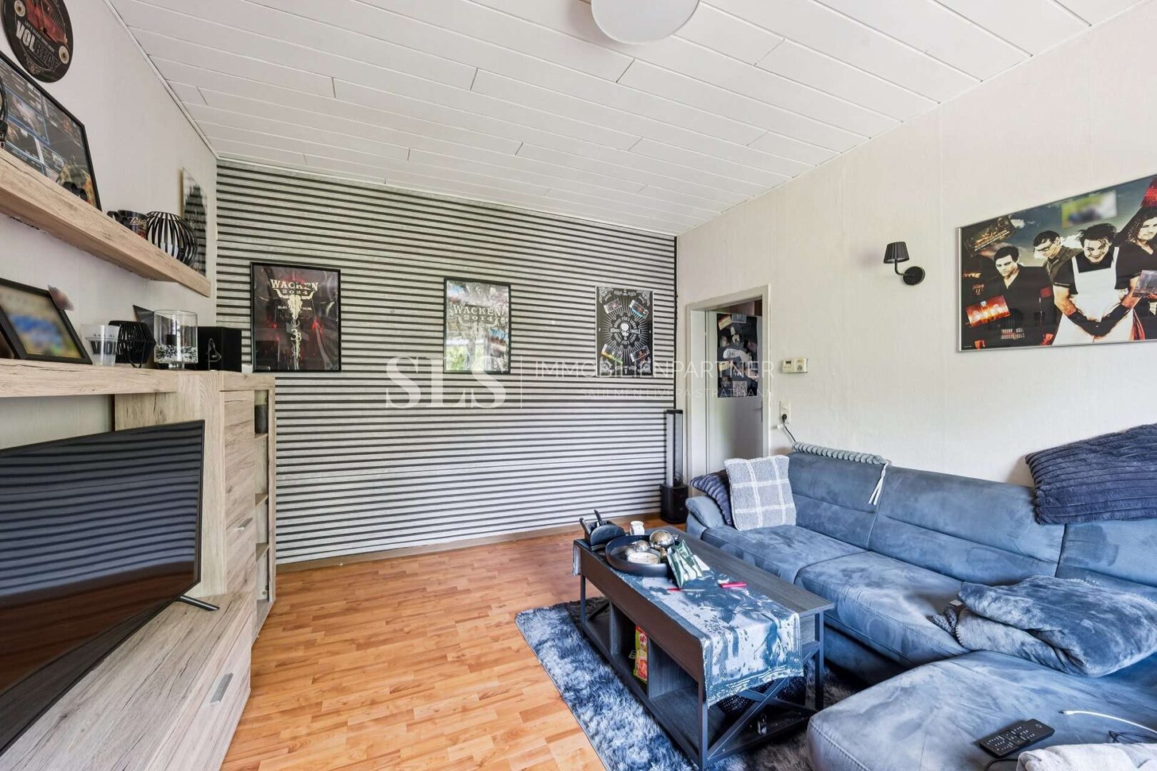 Wohnzimmer 2. OG rechts