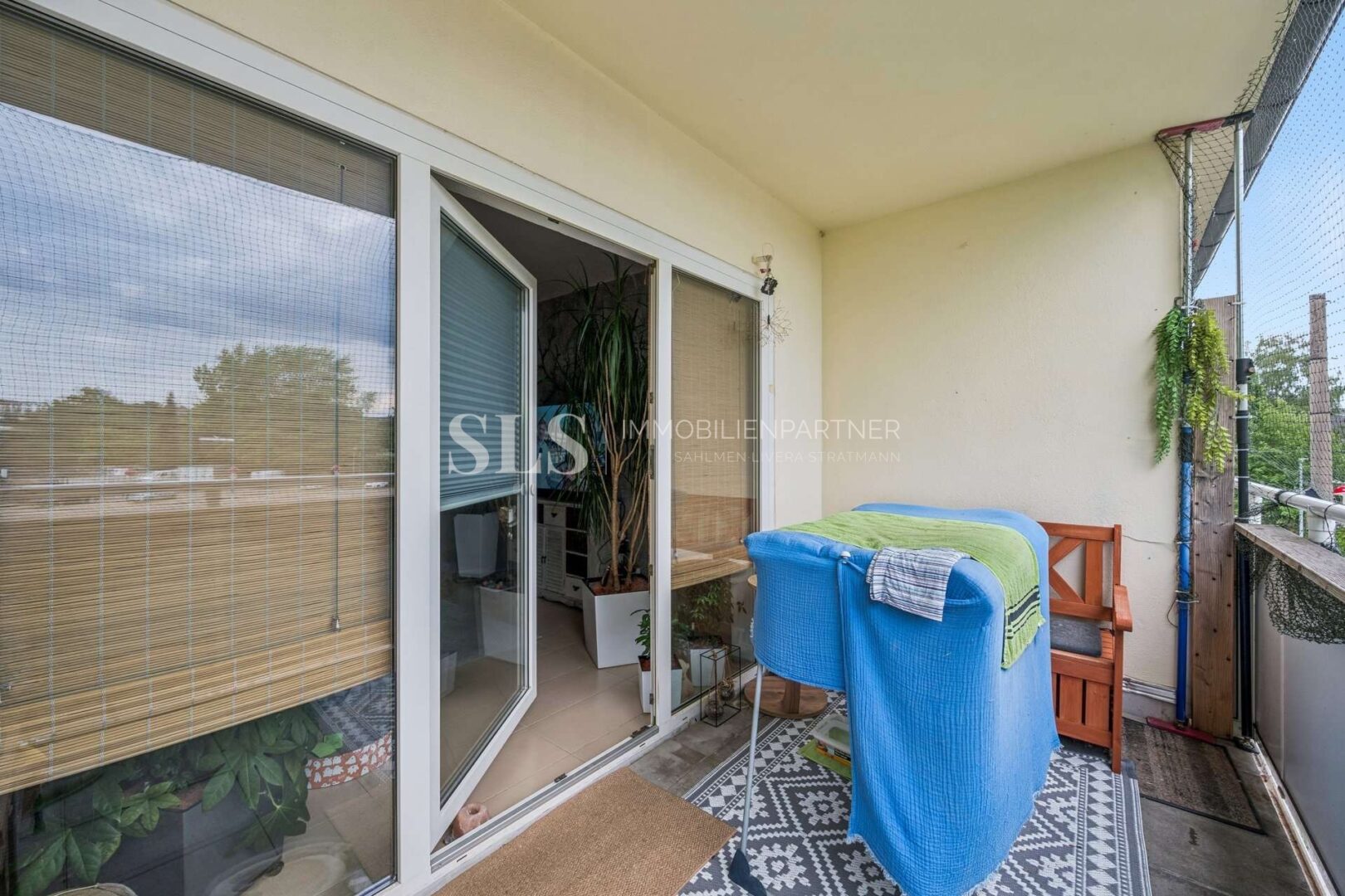 Balkon 1. OG rechts