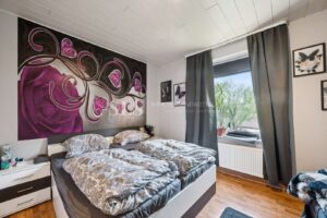 Schlafzimmer 2. OG rechts