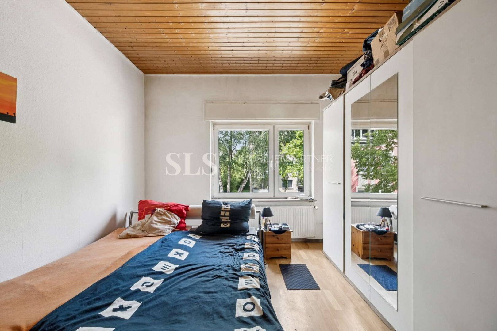 Schlafzimmer 1. OG links
