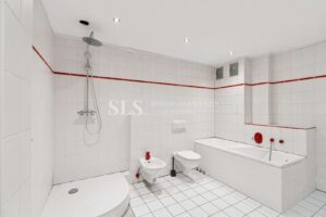 Badezimmer 2.OG