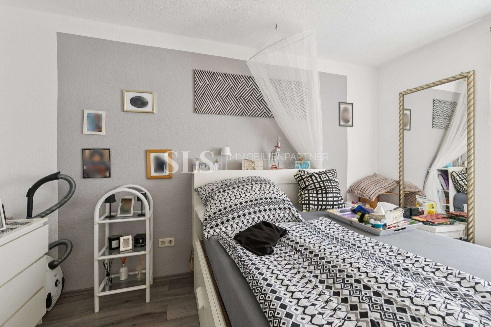 Schlafzimmer EG