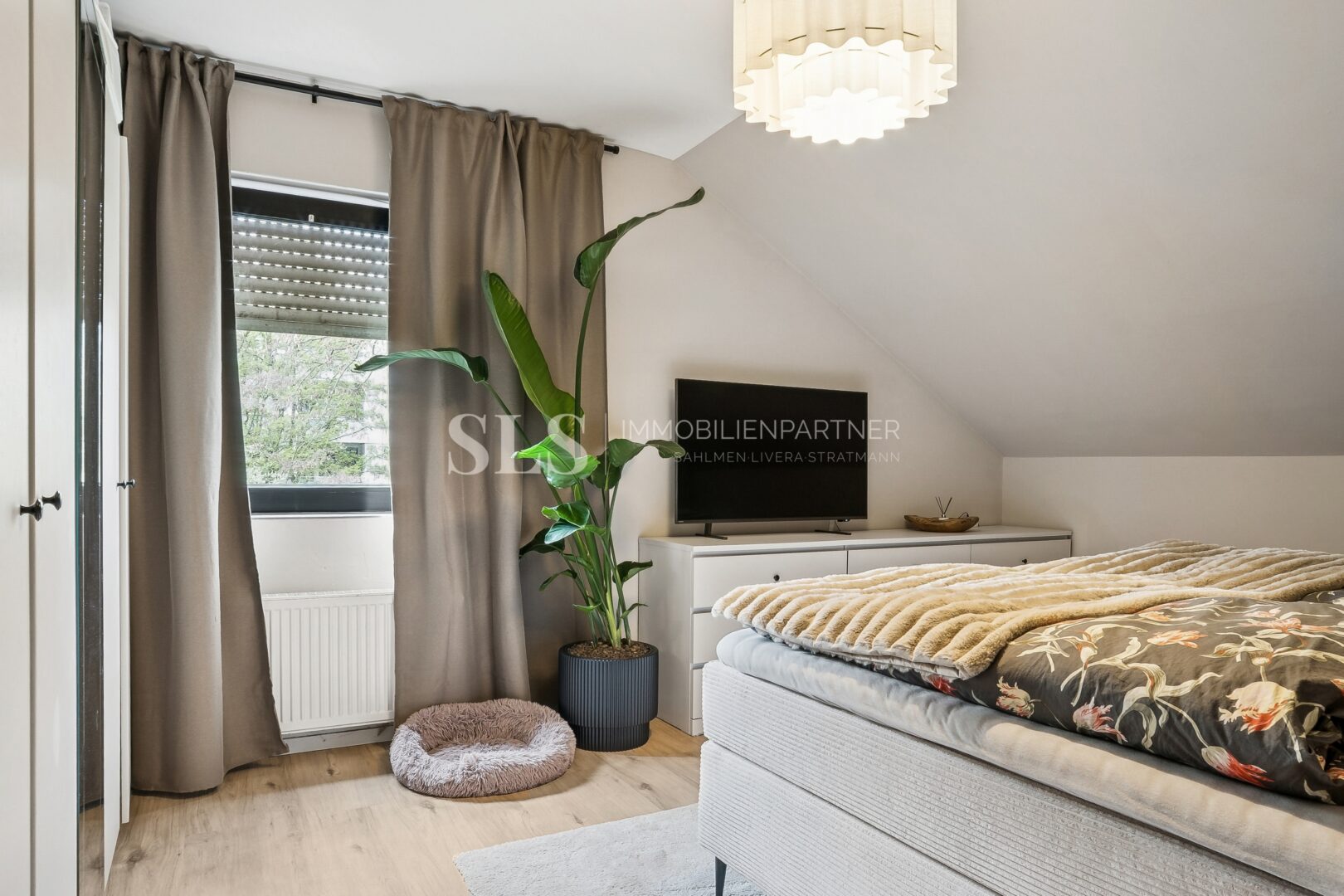 Schlafzimmer 2. OG